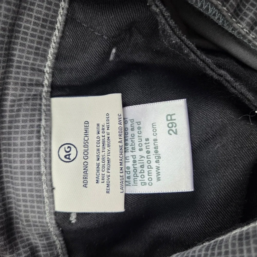 AG Shorts Men 29R Gray Griffin Chino Flat Front Excellent